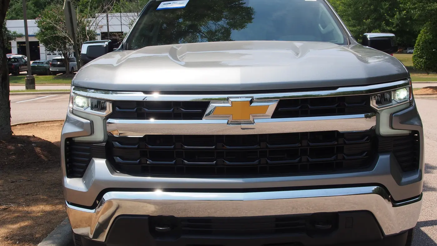2023 Chevrolet Silverado 1500 LT