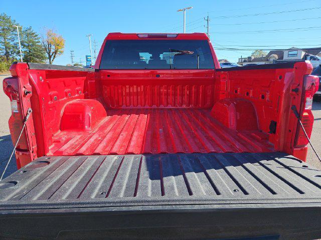 2023 Chevrolet Silverado - $33,308