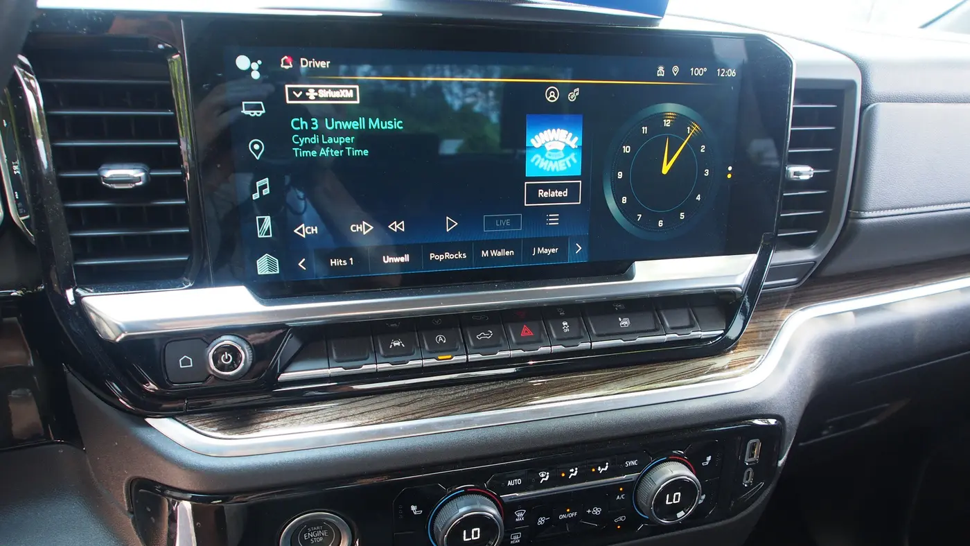 2023 Chevrolet Silverado 1500 LT