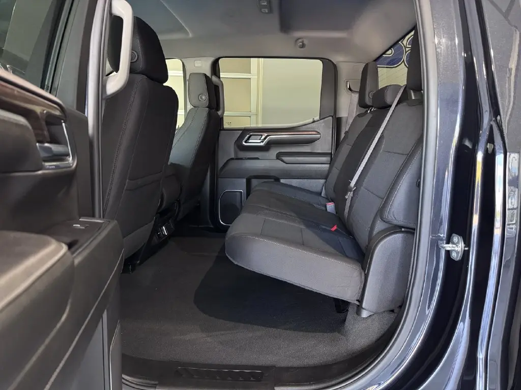 2024 Chevrolet Silverado - $35,487