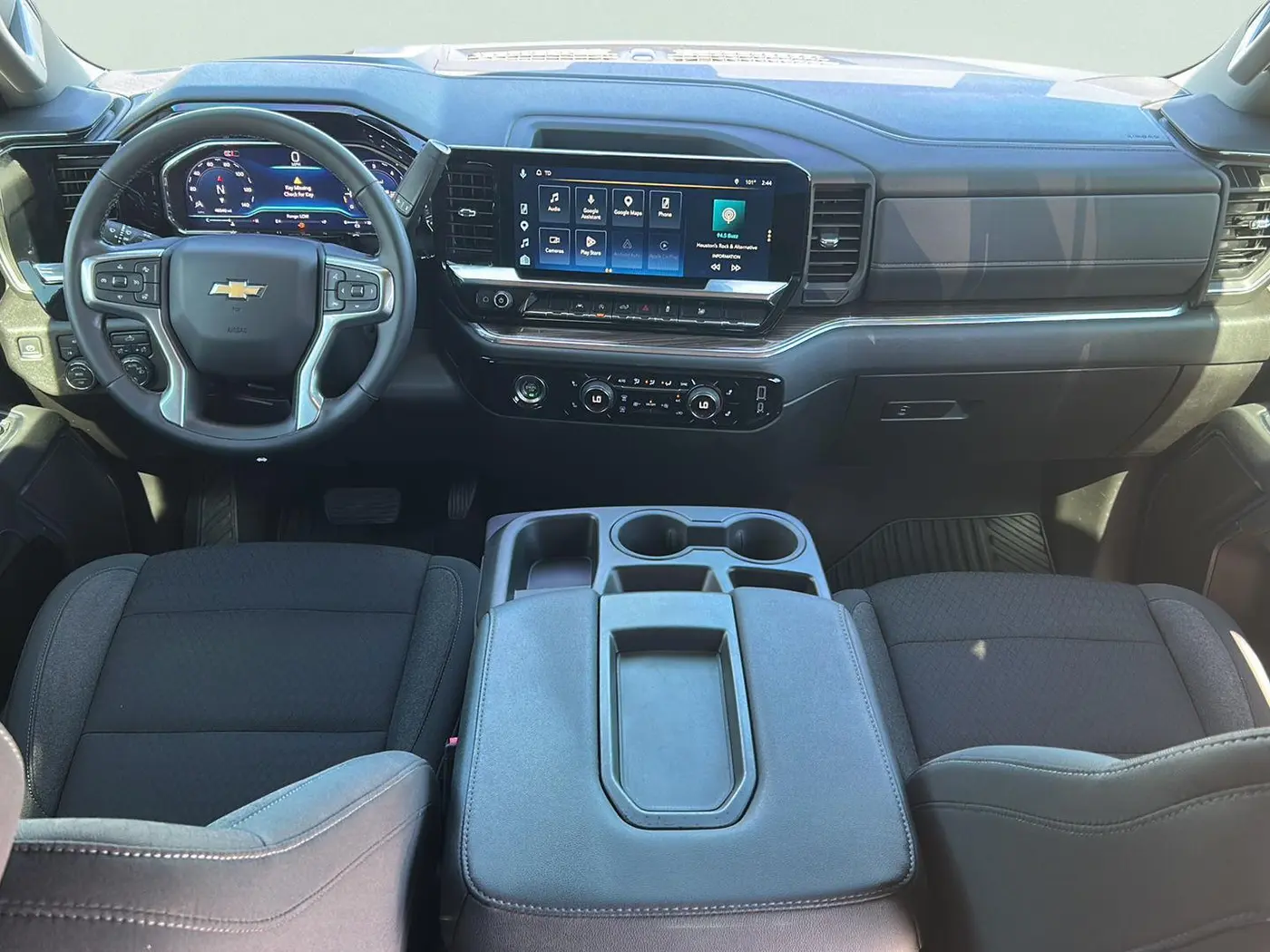 2024 Chevrolet Silverado - $35,575