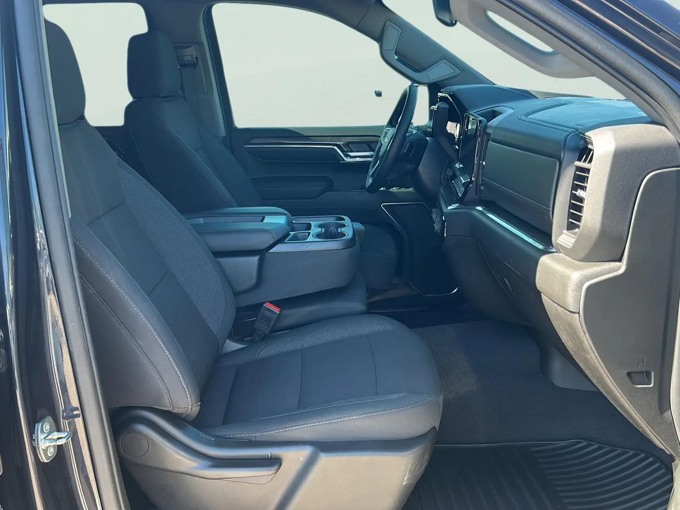2024 Chevrolet Silverado - $35,575