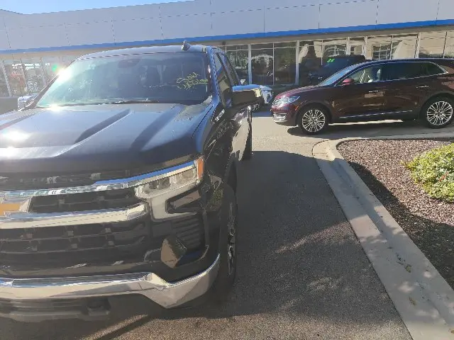 2024 Chevrolet Silverado - $33,535