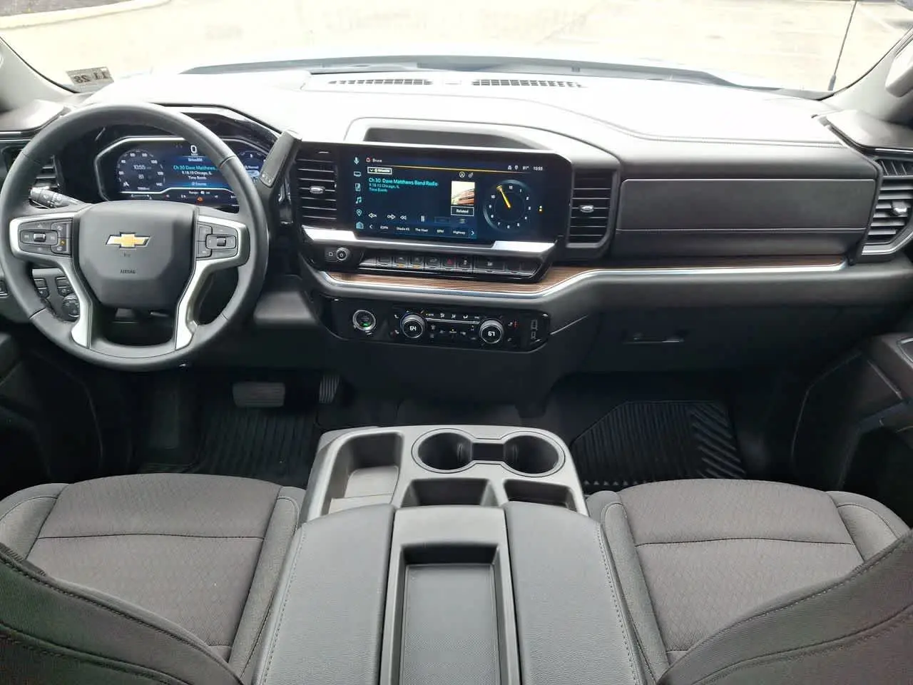 2024 Chevrolet Silverado - $29,293