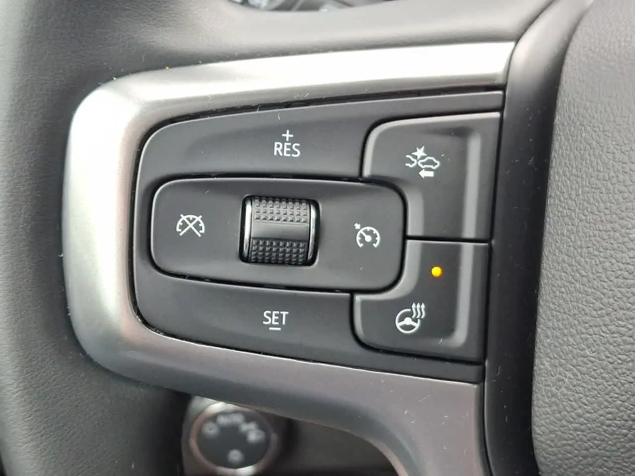 2024 Chevrolet Silverado - $29,293