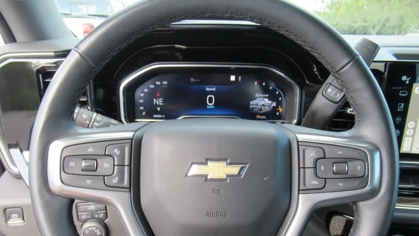 2023 Chevrolet Silverado 1500 LT