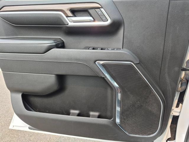2023 Chevrolet Silverado - $24,400