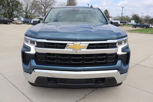2024 Chevrolet Silverado - $42,990
