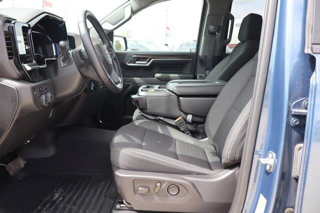 2024 Chevrolet Silverado - $42,990