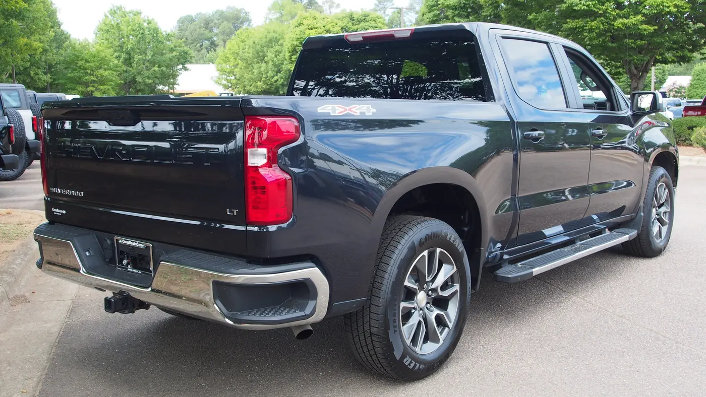 2023 Chevrolet Silverado 1500 LT