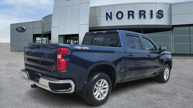 2023 Chevrolet Silverado 1500 LT