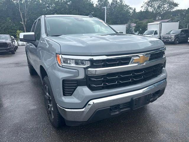 2024 Chevrolet Silverado 1500 LT — photo 1 of 24