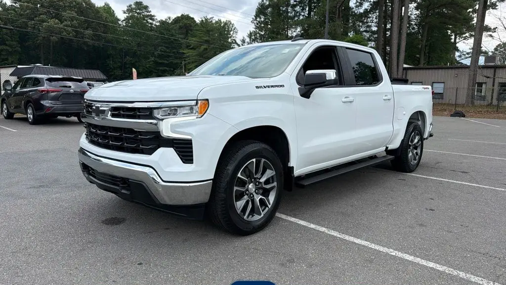 Preowned 2024 Chevrolet Silverado 1500 LT for Sale