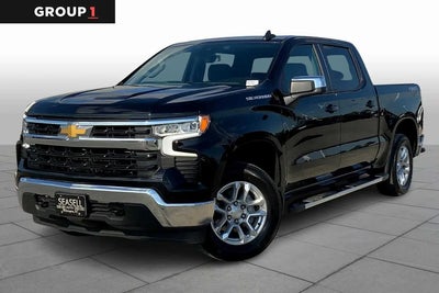 2022 Chevrolet Silverado 1500 4X4 LT 4DR Crew Cab 5.8 FT. SB W/2FL
