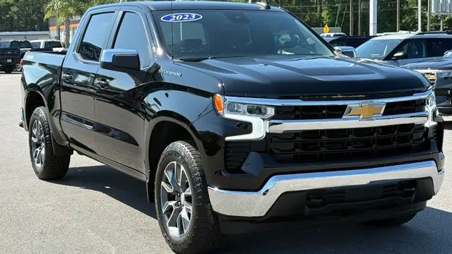 2023 Chevrolet Silverado 1500 LT