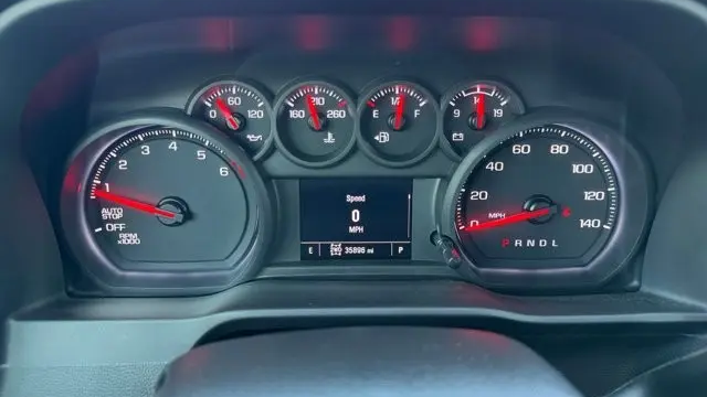 2025 Chevrolet Silverado 1500 Custom