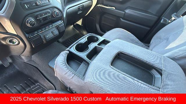 2025 Chevrolet Silverado 1500 Custom