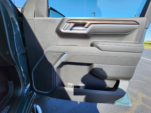 2026 Chevrolet Silverado - $43,843