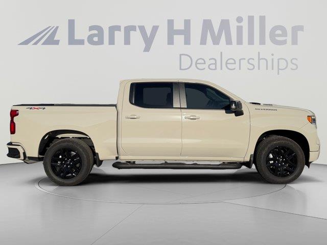 2026 Chevrolet Silverado - $43,221