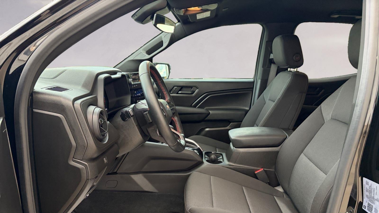 2025 Chevrolet Colorado Work Truck