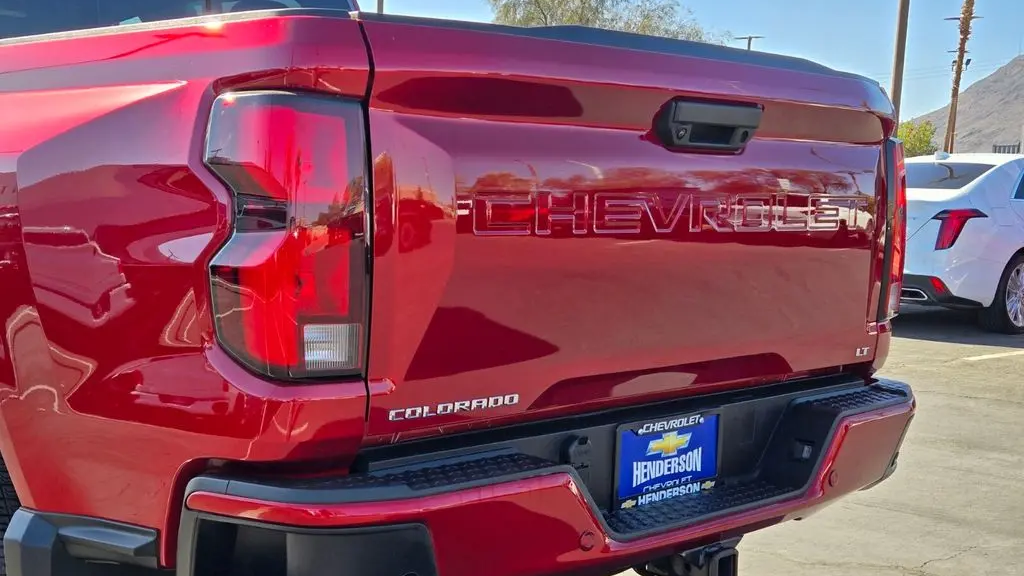 2024 Chevrolet Colorado LT