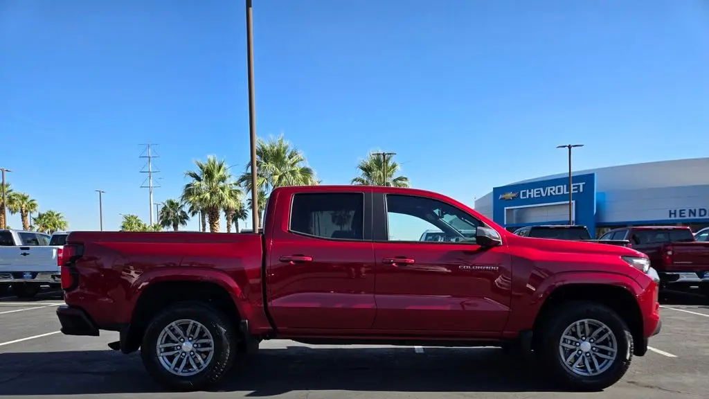 2024 Chevrolet Colorado LT
