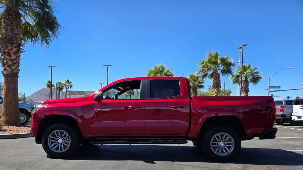 2024 Chevrolet Colorado LT