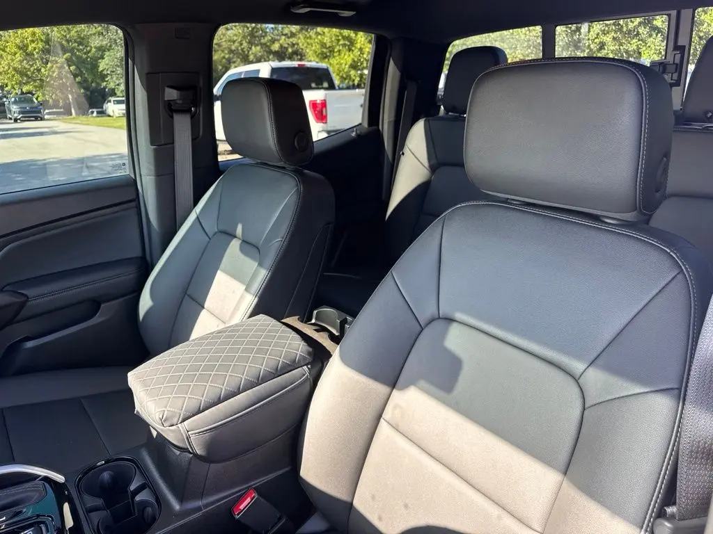 2026 Chevrolet Colorado - $33,947