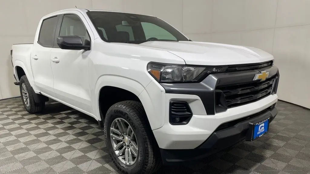 2024 Chevrolet Colorado LT