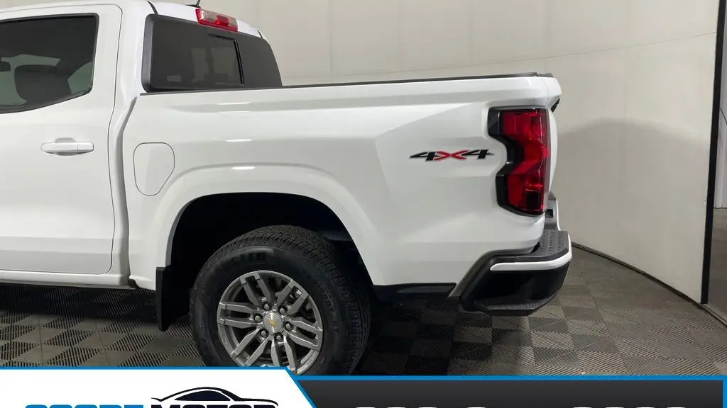 2024 Chevrolet Colorado LT