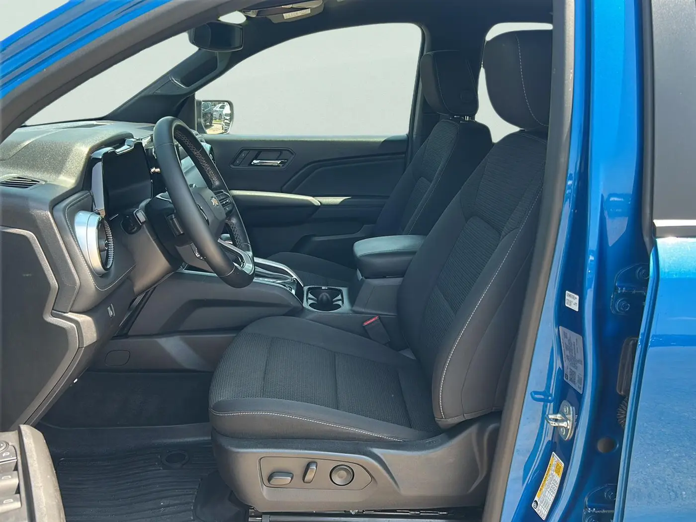 2023 Chevrolet Colorado - $33,115