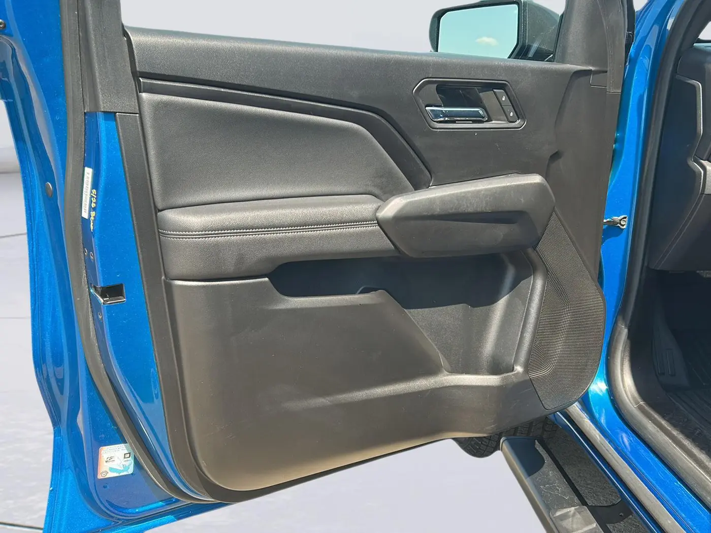 2023 Chevrolet Colorado - $33,115