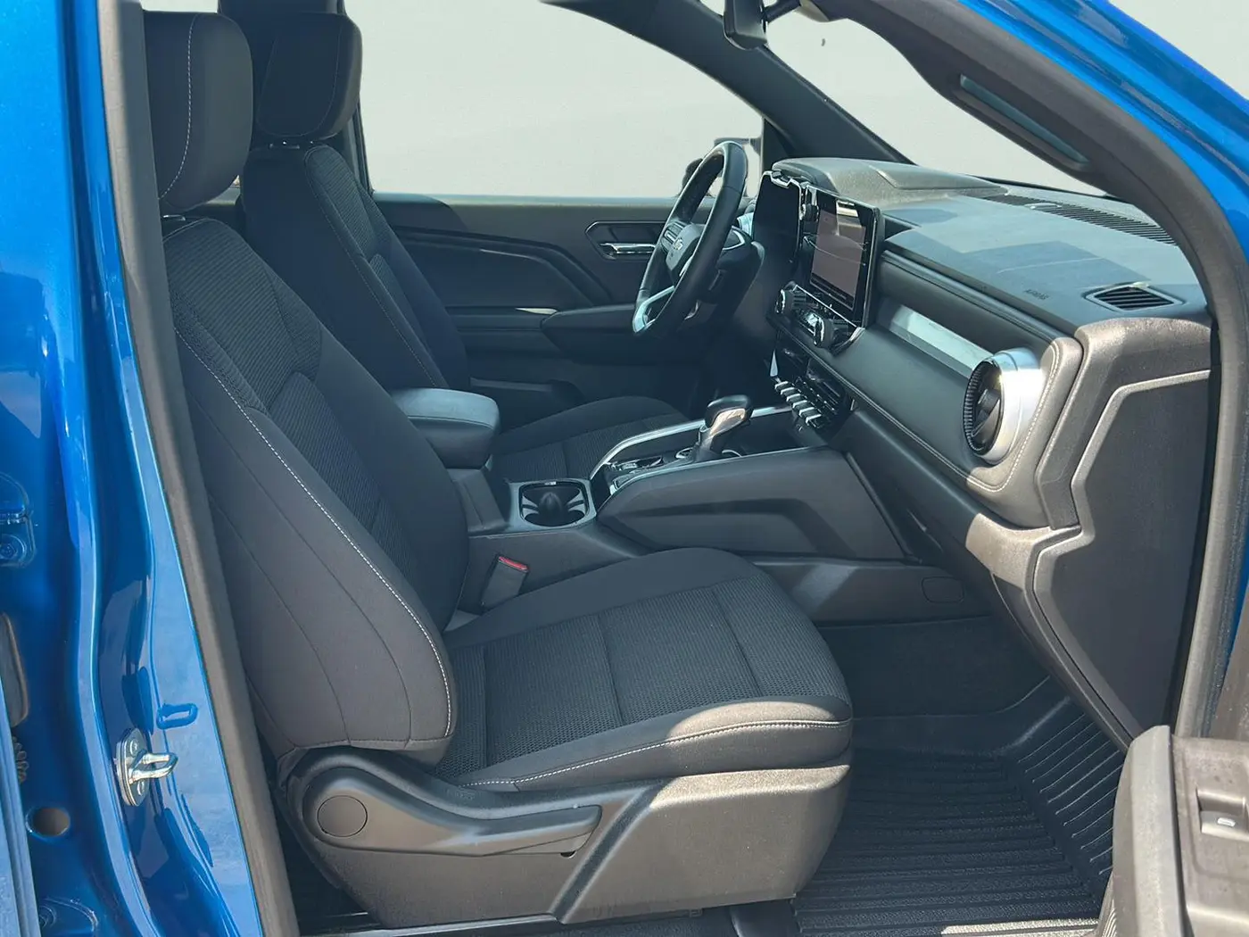 2023 Chevrolet Colorado - $33,115