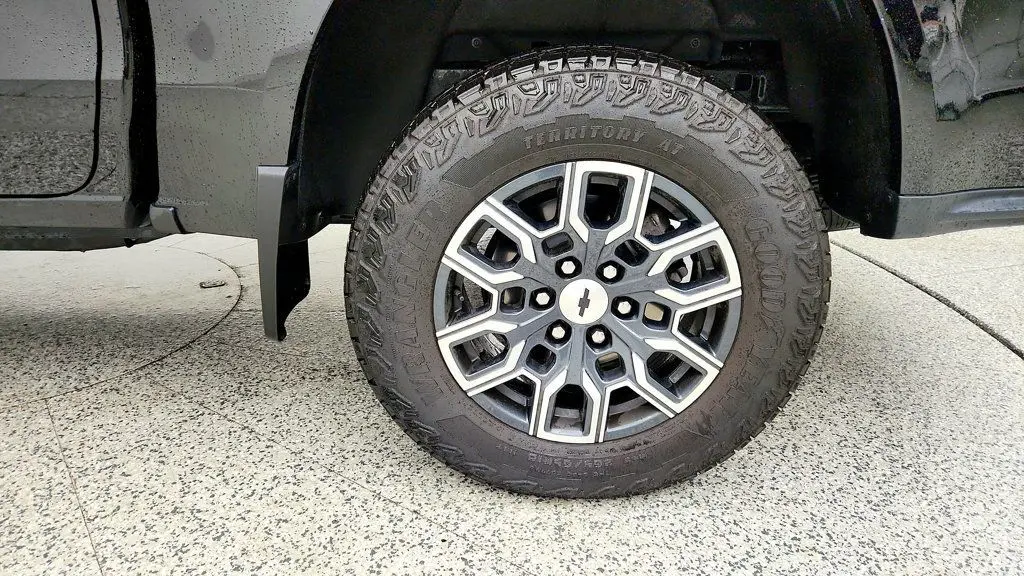 2026 Chevrolet Colorado - $37,995