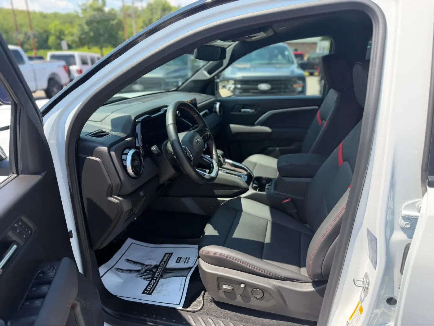 2025 Chevrolet Colorado - $39,995