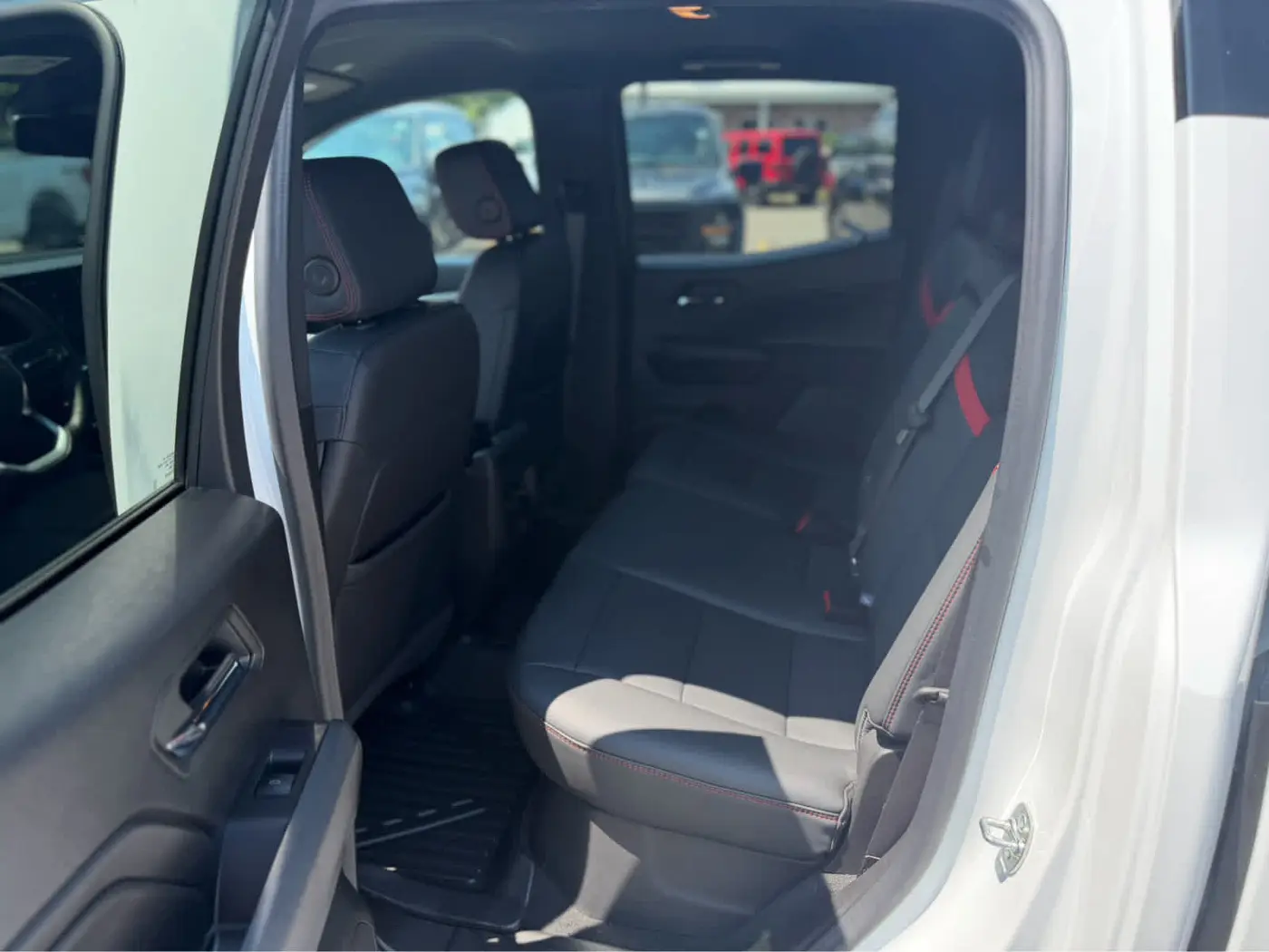 2025 Chevrolet Colorado - $39,995