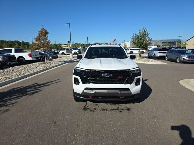 2023 Chevrolet Colorado Z71 — photo 1 of 12