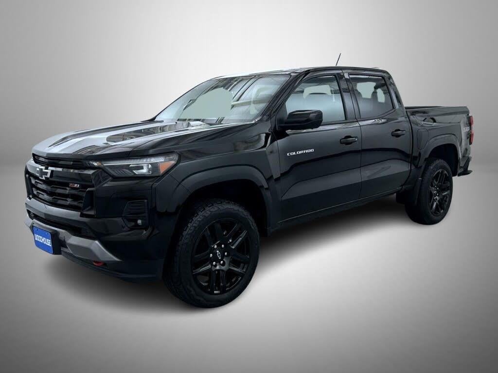 2025 Chevrolet Colorado - $42,648