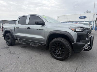 2023 Chevrolet Colorado 4X4 Trail Boss 4DR Crew Cab 5 FT. SB