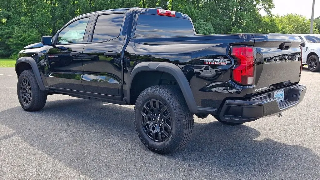 2024 Chevrolet Colorado Trail Boss