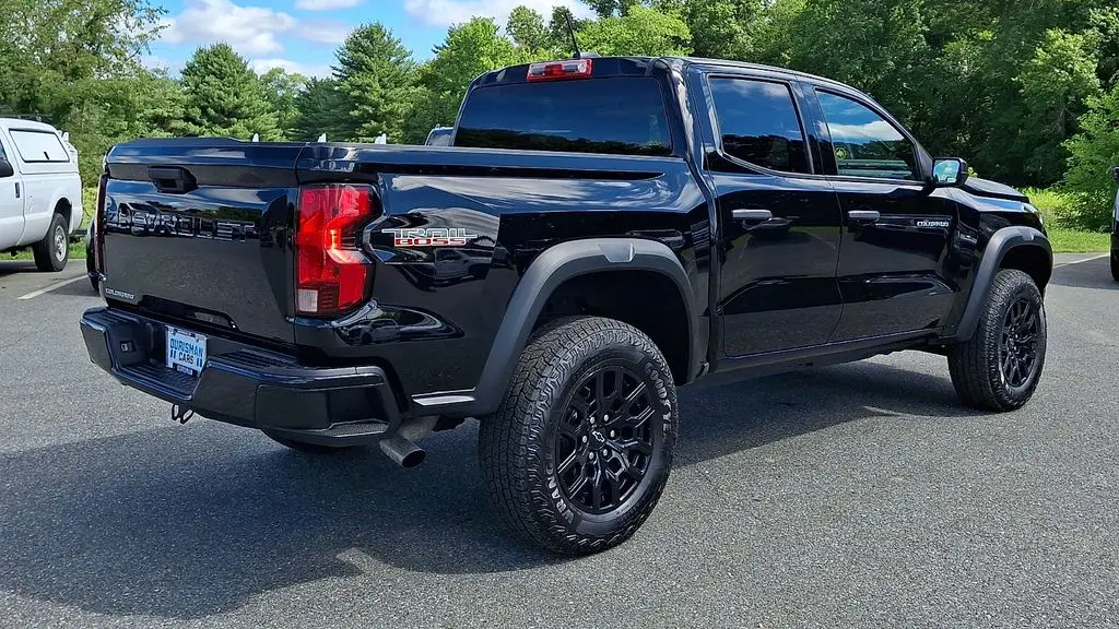 2024 Chevrolet Colorado Trail Boss