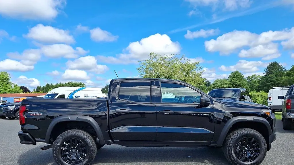 2024 Chevrolet Colorado Trail Boss