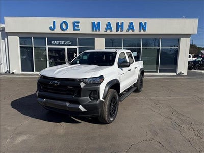 2023 Chevrolet Colorado 4X4 Trail Boss 4DR Crew Cab 5 FT. SB