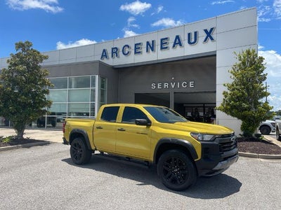 2023 Chevrolet Colorado 4X4 Trail Boss 4DR Crew Cab 5 FT. SB
