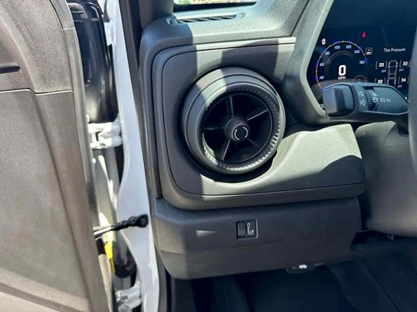 2024 Chevrolet Colorado - $37,990