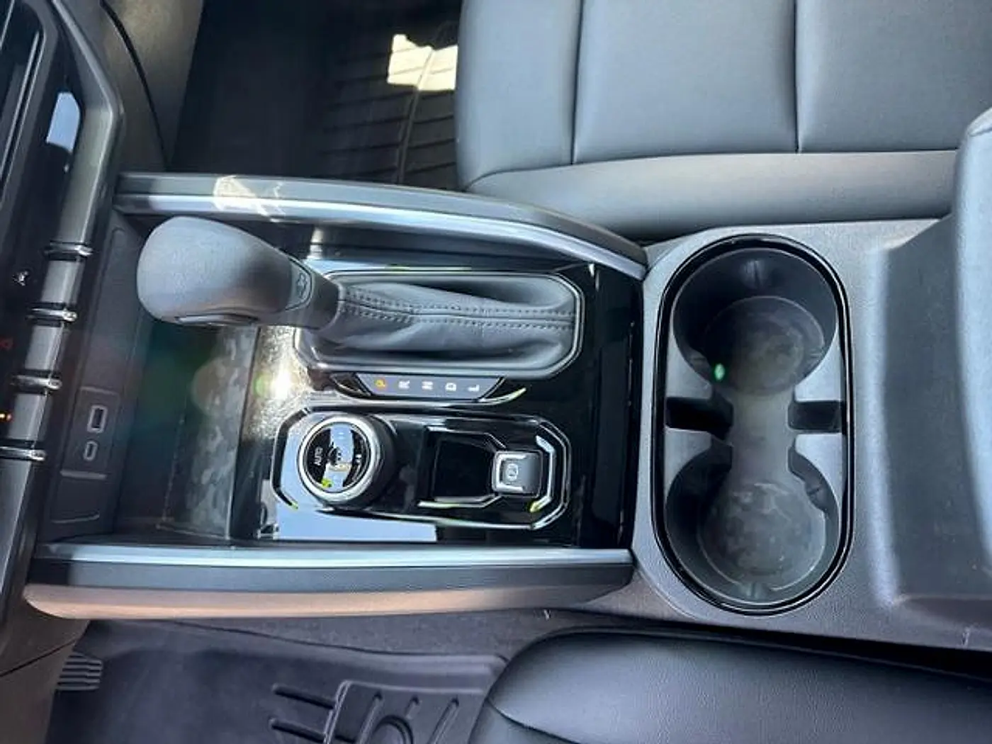 2024 Chevrolet Colorado - $37,990