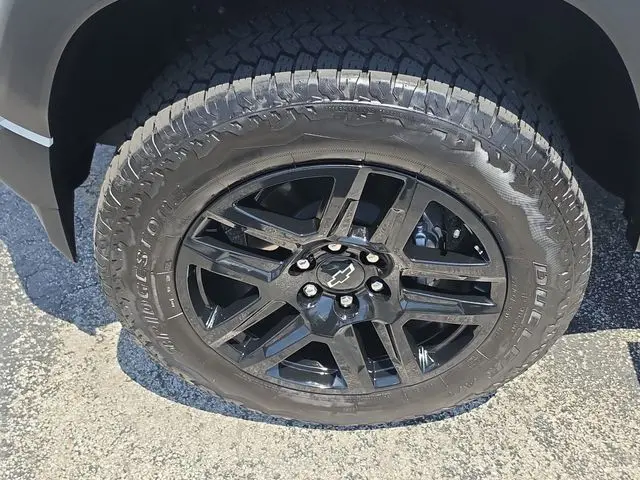 2024 Chevrolet Colorado - $37,590
