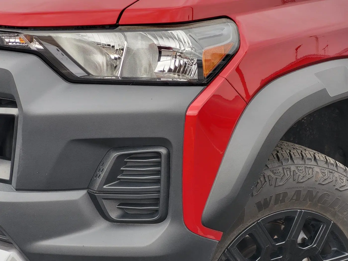 2024 Chevrolet Colorado - $39,999