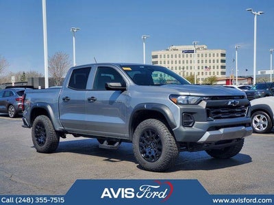 2024 Chevrolet Colorado 4X4 Trail Boss 4DR Crew Cab 5 FT. SB