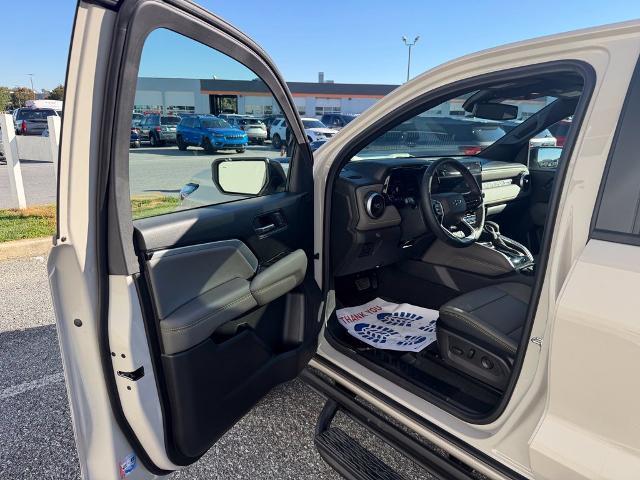 2026 Chevrolet Colorado - $43,990